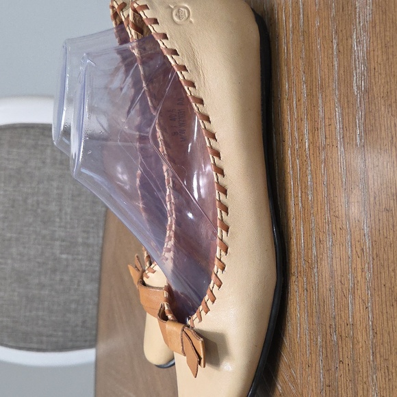 Born Leather Whipstich Ballet Flats, Size 9 - Picture 4 of 10